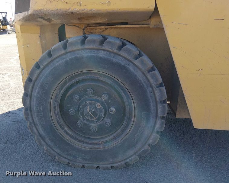 image for item EE5150 1998 Caterpillar DP90 forklift