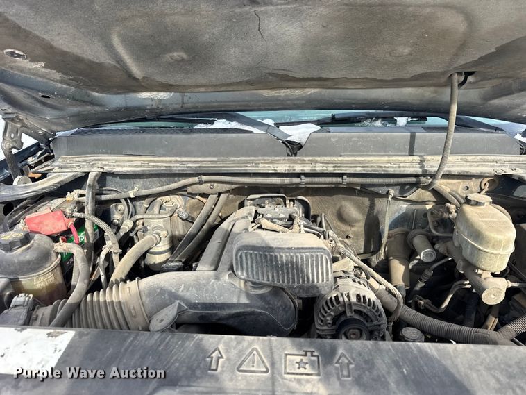 image for item EF2370 2011 GMC Sierra 2500HD Ext. Cab pickup truck