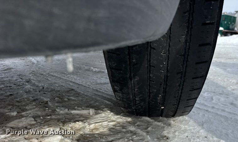 image for item EF2370 2011 GMC Sierra 2500HD Ext. Cab pickup truck