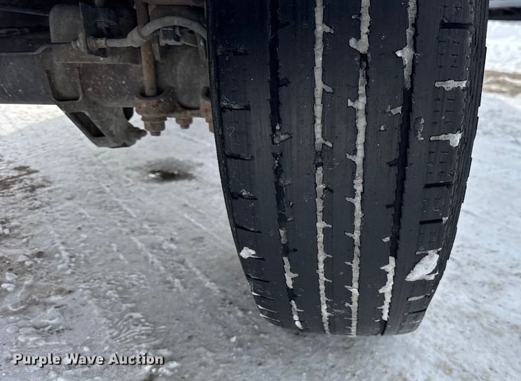 image for item EF2370 2011 GMC Sierra 2500HD Ext. Cab pickup truck