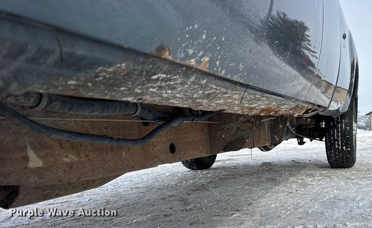 image for item EF2371 2011 GMC Sierra 2500HD Ext. Cab pickup truck