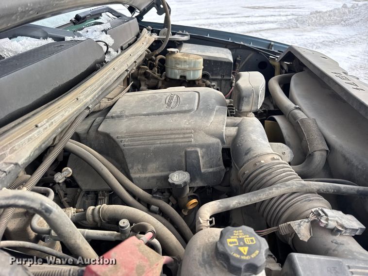 image for item EF2371 2011 GMC Sierra 2500HD Ext. Cab pickup truck