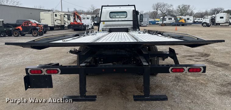 image for item EG1828 2022 Isuzu NRR rollback truck