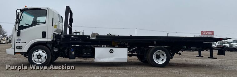 image for item EG1828 2022 Isuzu NRR rollback truck