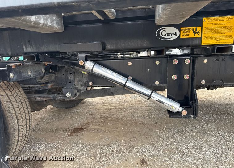 image for item EG1828 2022 Isuzu NRR rollback truck