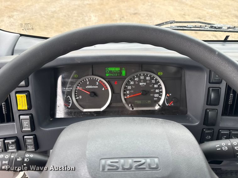 image for item EG1828 2022 Isuzu NRR rollback truck