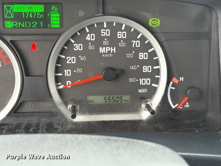 image for item EG1828 2022 Isuzu NRR rollback truck