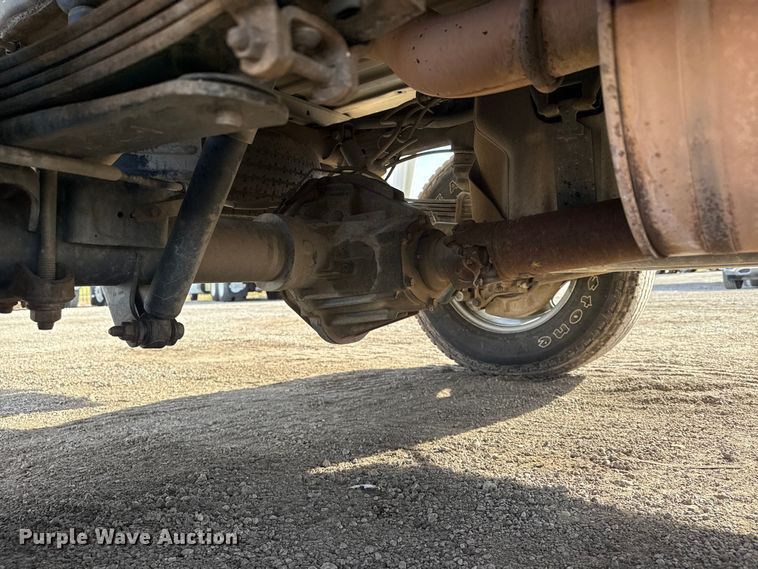 image for item EG1857 2011 Chevrolet 2500HD Crew Cab pickup truck