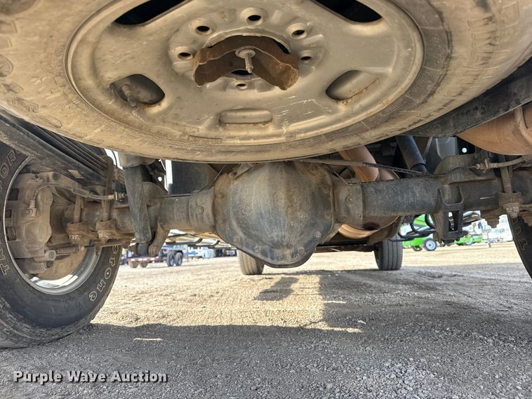 image for item EG1857 2011 Chevrolet 2500HD Crew Cab pickup truck