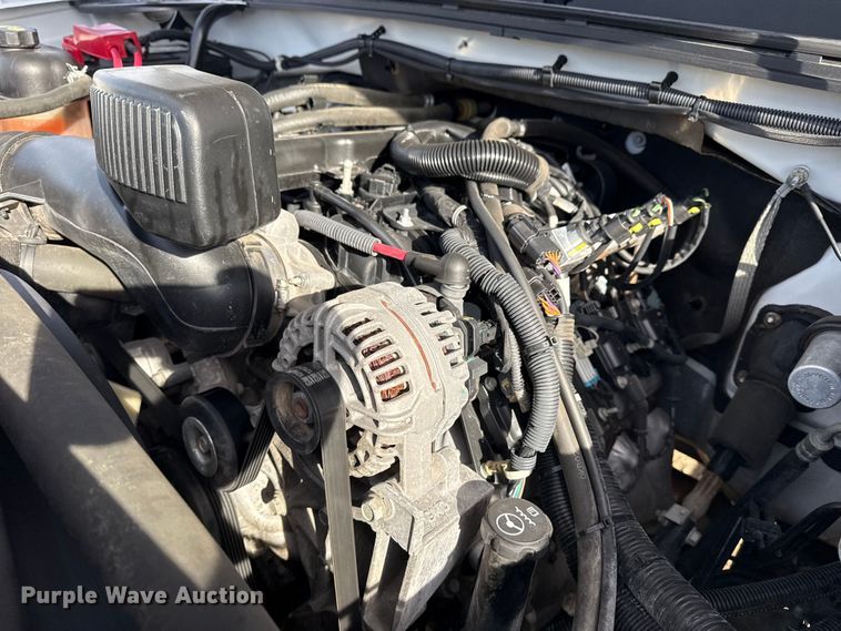 image for item EG1857 2011 Chevrolet 2500HD Crew Cab pickup truck