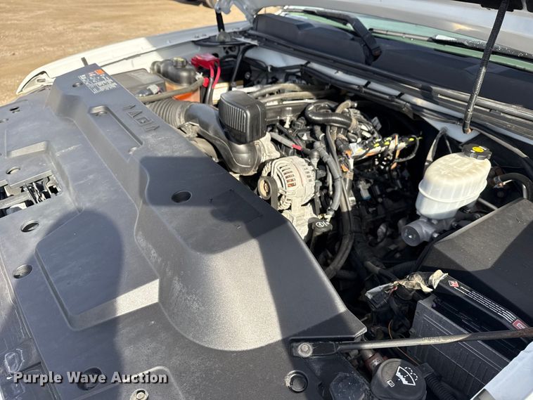 image for item EG1857 2011 Chevrolet 2500HD Crew Cab pickup truck