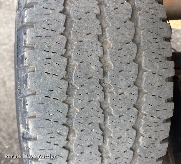 image for item EG1857 2011 Chevrolet 2500HD Crew Cab pickup truck