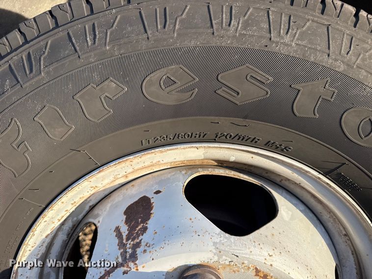 image for item EG1912 2013 Chevrolet Silverado 3500HD flatbed pickup truck