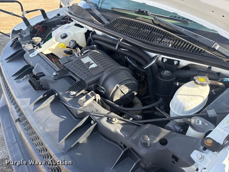 image for item EG1916 2007 Chevrolet Express bus