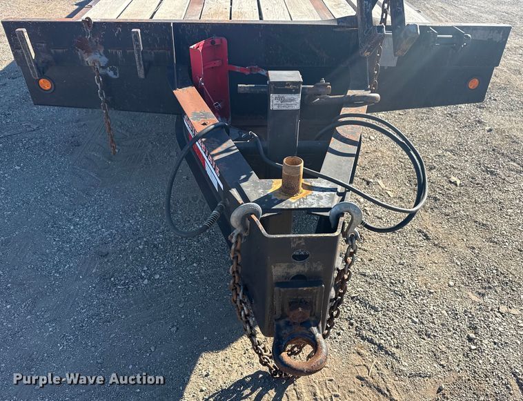 image for item EG1927 2011 Interstate Trailers 20DTA equipment trailer