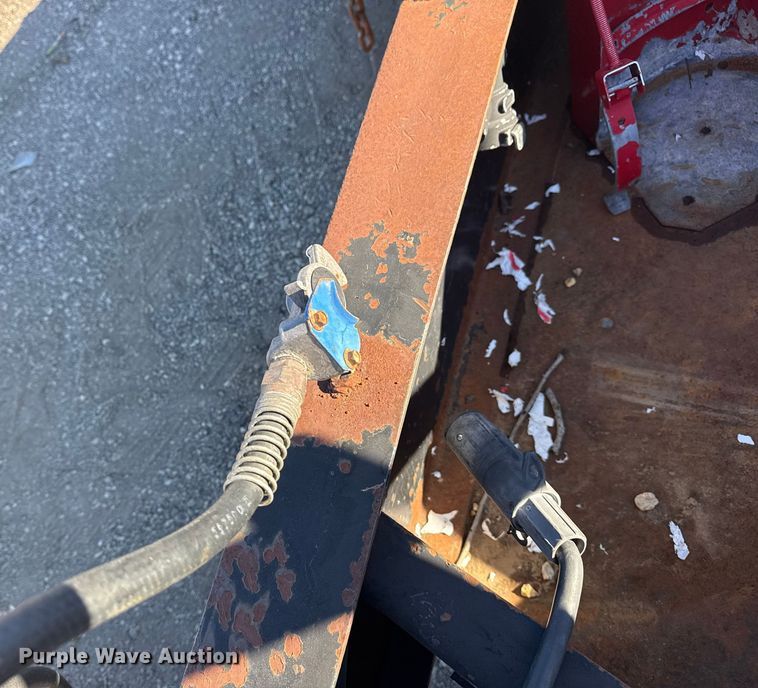 image for item EG1927 2011 Interstate Trailers 20DTA equipment trailer