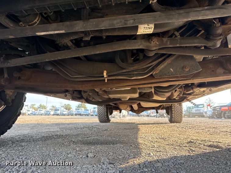 image for item EG1935 2008 Ford E350 handicap accessible van