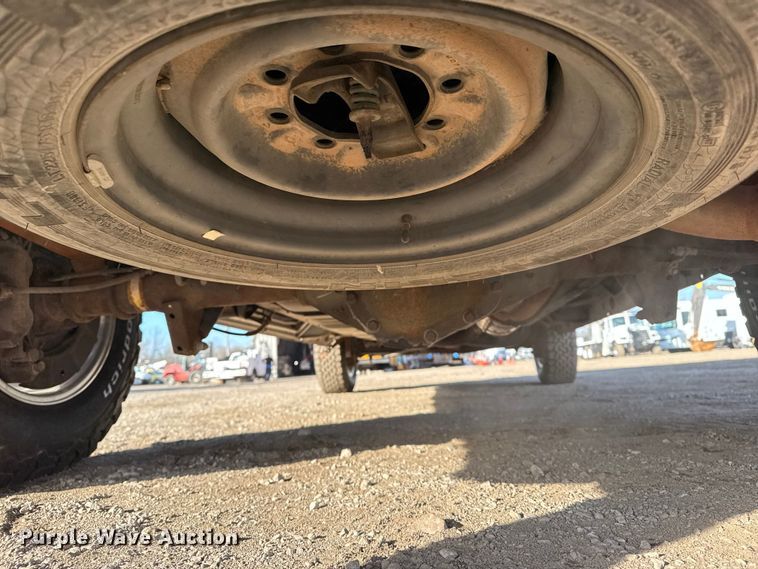 image for item EG1935 2008 Ford E350 handicap accessible van