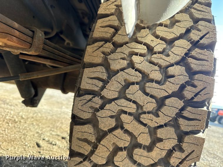 image for item EG1935 2008 Ford E350 handicap accessible van