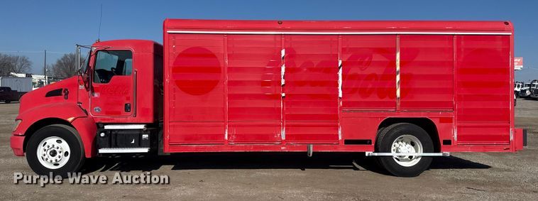 image for item EG1939 2012 Kenworth T370 delivery truck