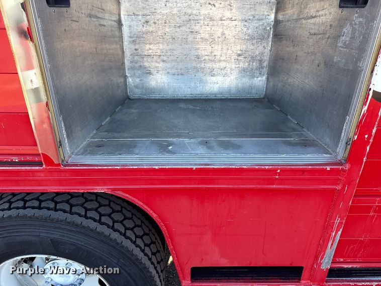 image for item EG1939 2012 Kenworth T370 delivery truck