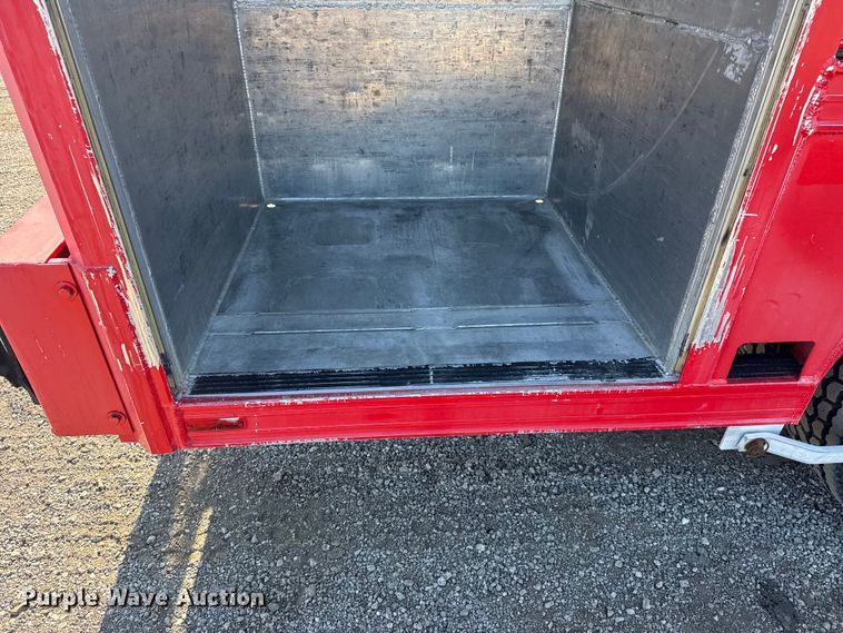 image for item EG1939 2012 Kenworth T370 delivery truck