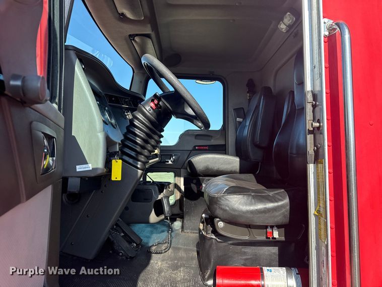 image for item EG1939 2012 Kenworth T370 delivery truck