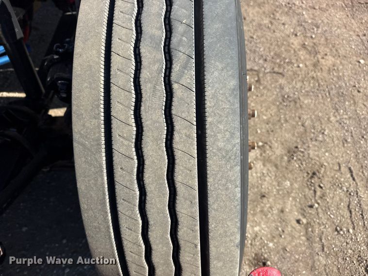 image for item EG1939 2012 Kenworth T370 delivery truck