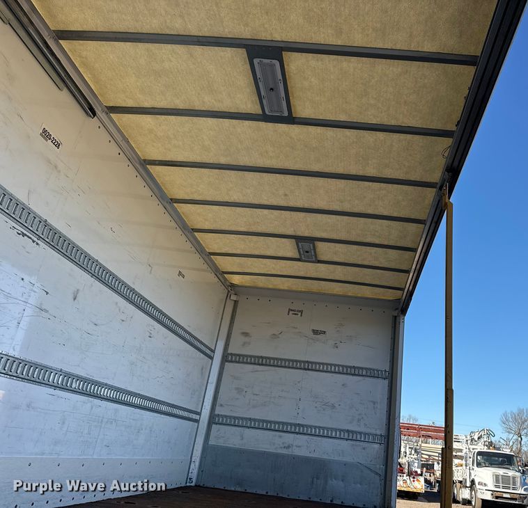 image for item EG1966 2020 Isuzu NRR box truck