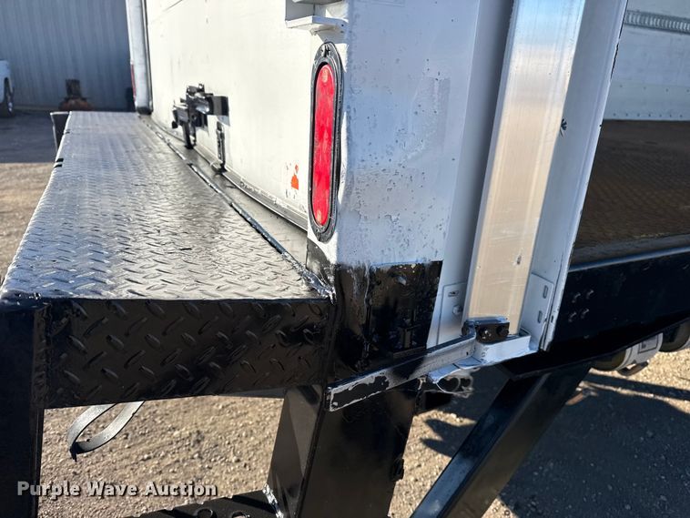 image for item EG1966 2020 Isuzu NRR box truck