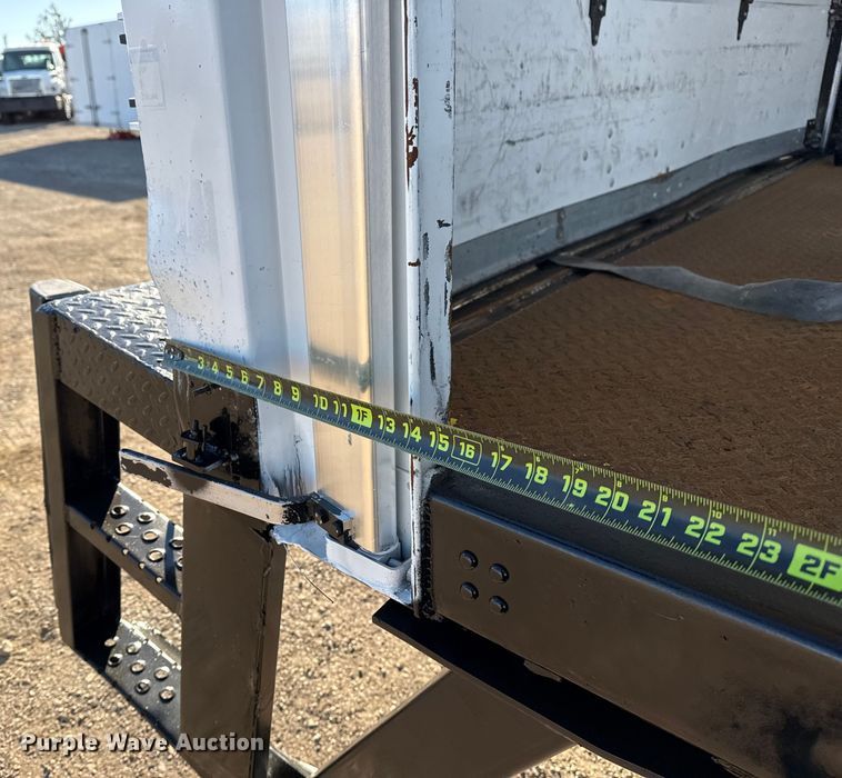 image for item EG1966 2020 Isuzu NRR box truck