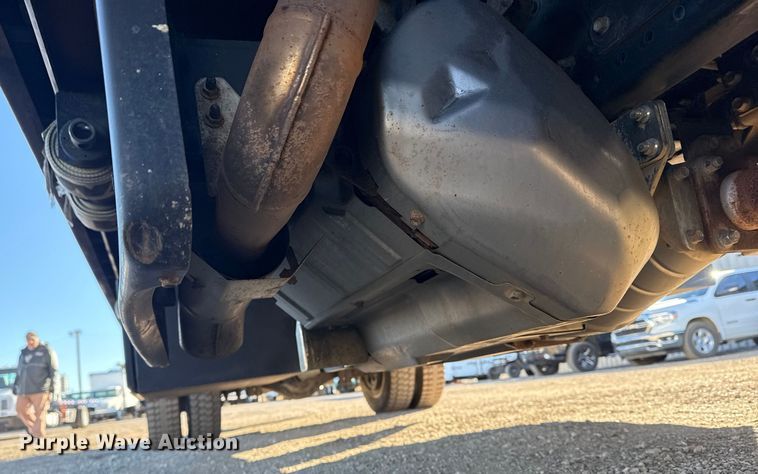 image for item EG1966 2020 Isuzu NRR box truck