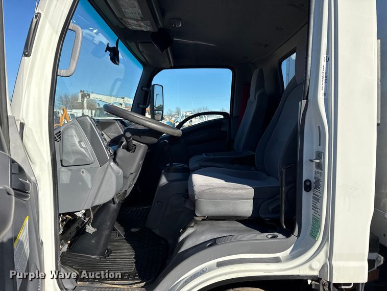 image for item EG1966 2020 Isuzu NRR box truck