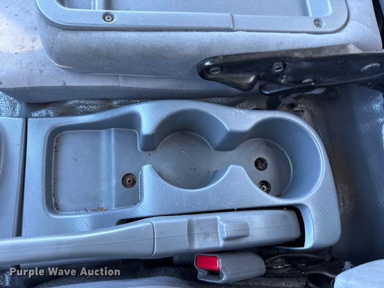 image for item EG1966 2020 Isuzu NRR box truck