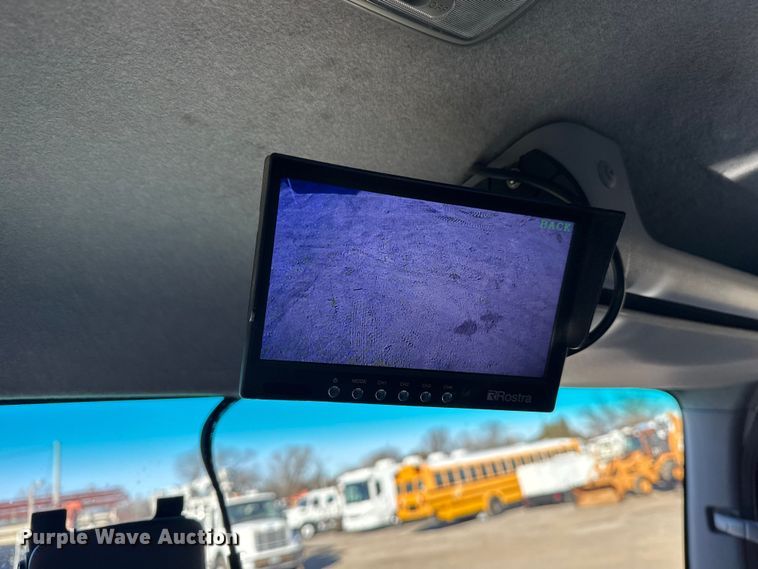 image for item EG1966 2020 Isuzu NRR box truck