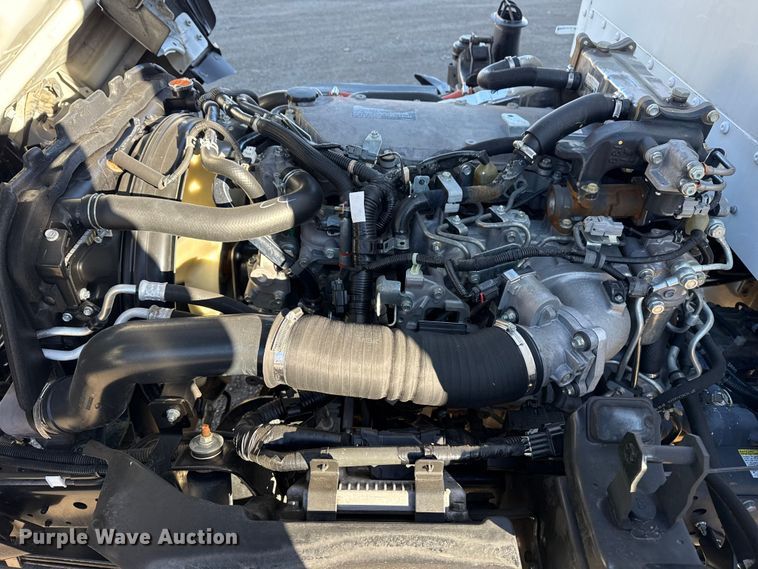 image for item EG1966 2020 Isuzu NRR box truck