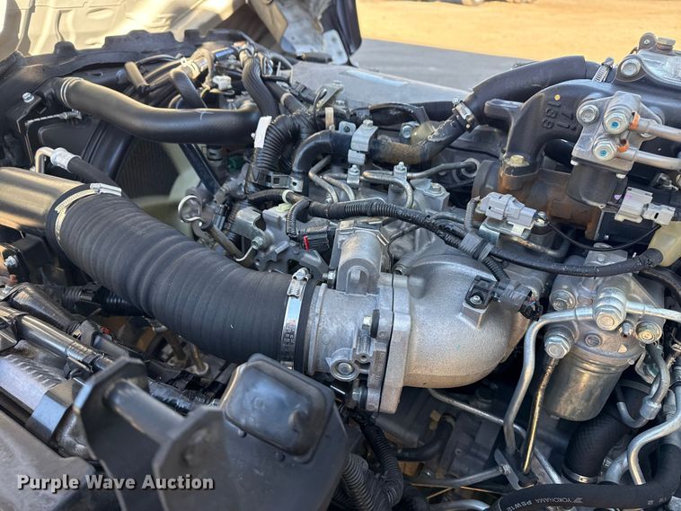 image for item EG1966 2020 Isuzu NRR box truck