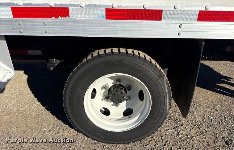 image for item EG1966 2020 Isuzu NRR box truck