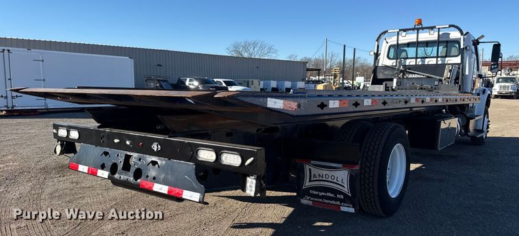 image for item EG1967 2016 Freightliner Business Class M2 rollback truck