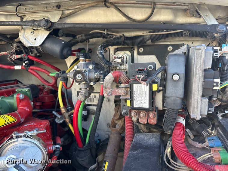 image for item EG1967 2016 Freightliner Business Class M2 rollback truck