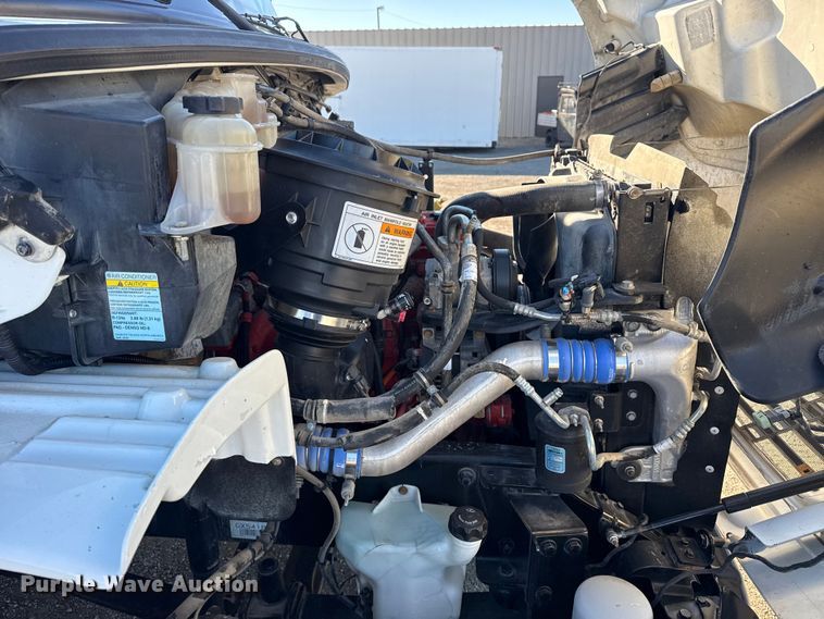 image for item EG1967 2016 Freightliner Business Class M2 rollback truck