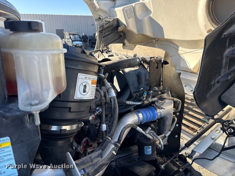 image for item EG1967 2016 Freightliner Business Class M2 rollback truck