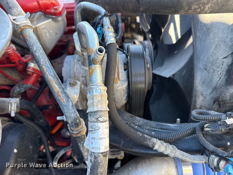 image for item EG1967 2016 Freightliner Business Class M2 rollback truck