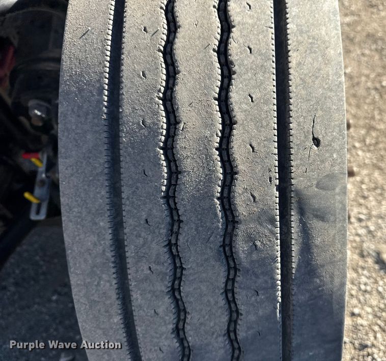 image for item EG1967 2016 Freightliner Business Class M2 rollback truck