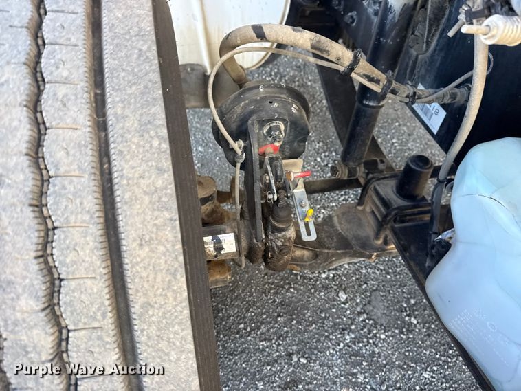 image for item EG1967 2016 Freightliner Business Class M2 rollback truck