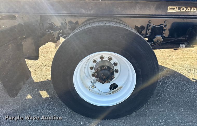 image for item EG1967 2016 Freightliner Business Class M2 rollback truck