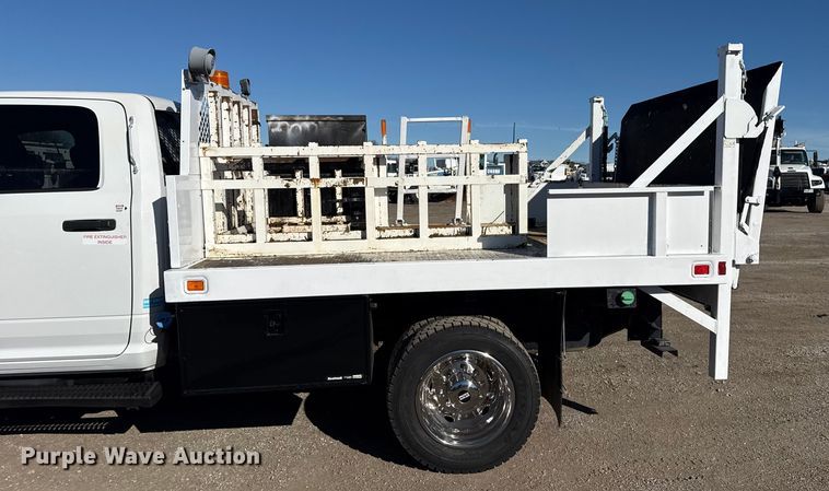 image for item EG1969 2016 Dodge Ram 4500HD Crew Cab flatbed pickup truck