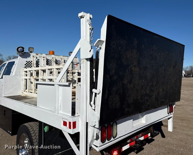 image for item EG1969 2016 Dodge Ram 4500HD Crew Cab flatbed pickup truck