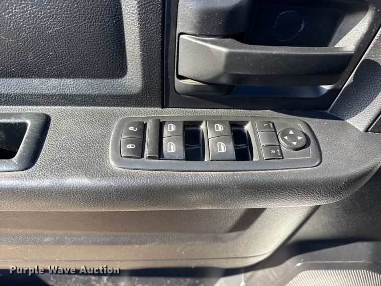 image for item EG1969 2016 Dodge Ram 4500HD Crew Cab flatbed pickup truck