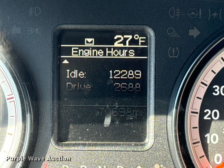 image for item EG1969 2016 Dodge Ram 4500HD Crew Cab flatbed pickup truck